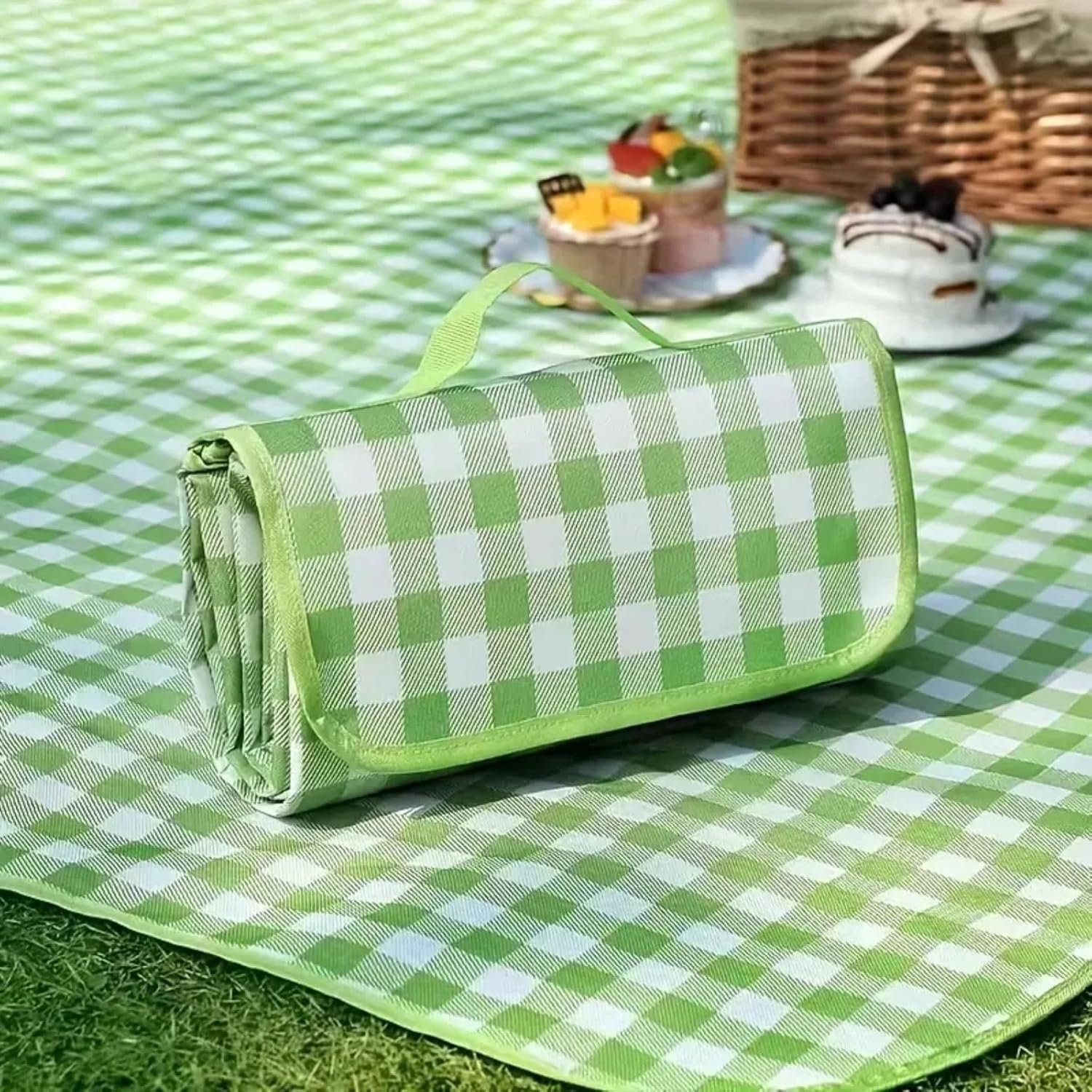 Outdoor Picnic Blankets, 60”x 80” Waterproof and Foldable – Durable, Spacious, and Portable Camping Blanket for Families, Perfect for Hiking/Beach/Park, and Nature Excursions (Green)